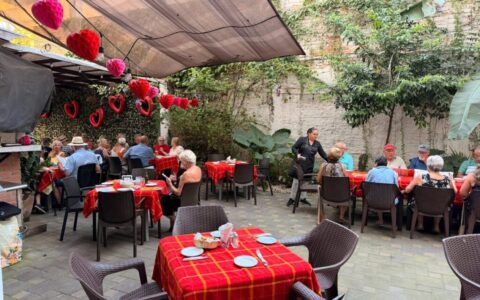 Restaurante_La_piña_loca_Guayabitos__4__extra (3) Restaurante_La_piña_loca_Guayabitos__4__extra (3)